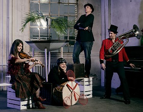 Zephyr Combo by mischa scherrer